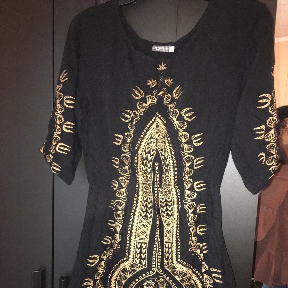 ⚜️ Black & Gold Dress from Earthbound sizeSmall ⚜️